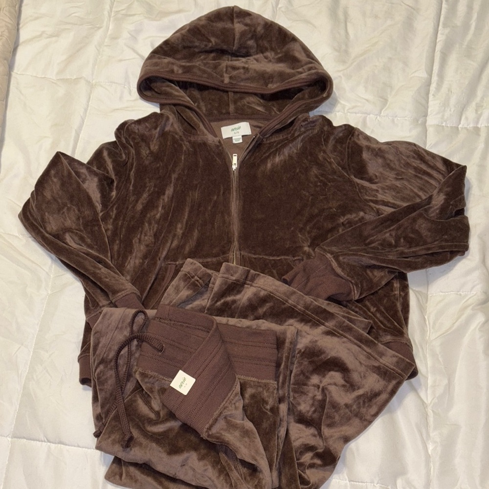 Aerie Brown Velvet Tracksuit